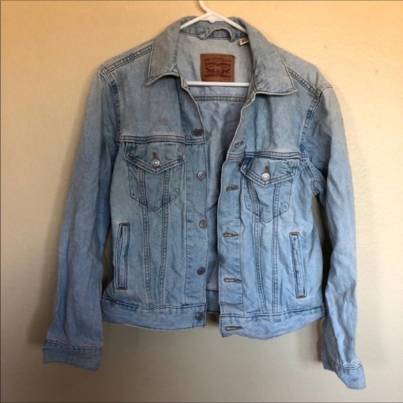 Levi’s Strauss Jean Jacket - Picture 2 of 10